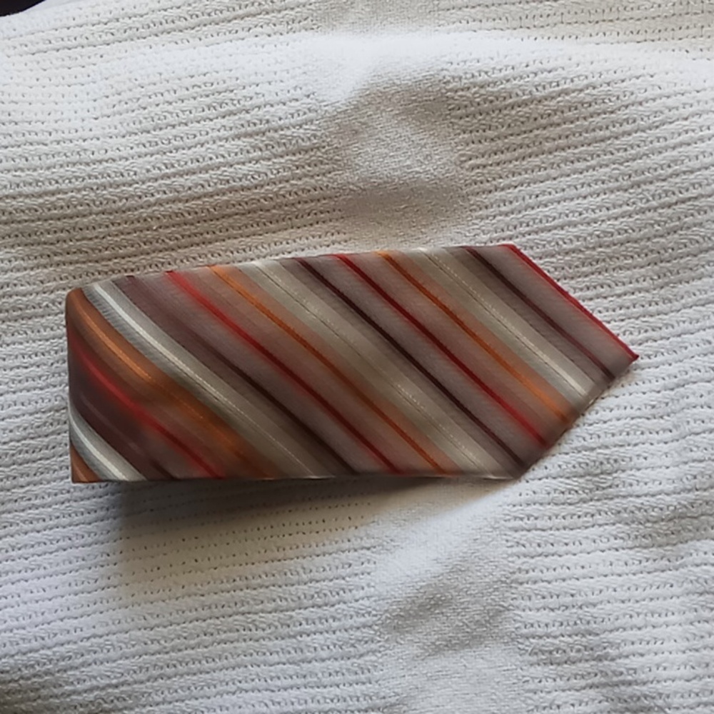 100% Silk Men's Tie - Orange Cream Brown Red - all 4 color combination.